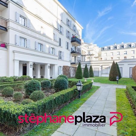 Plaza Ariane 01 Proche Disneyland Paris เชสซี ภายนอก รูปภาพ